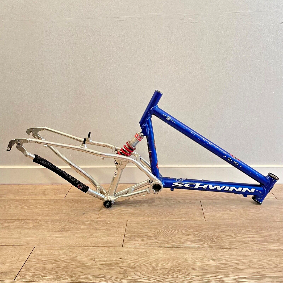 Rare Vintage Schwinn S-10 Full Suspension Mountain Bike Frame Set