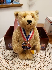 New Steiff  Club USA 1993/94 Steiff Club Premier Edition NEW in Box 