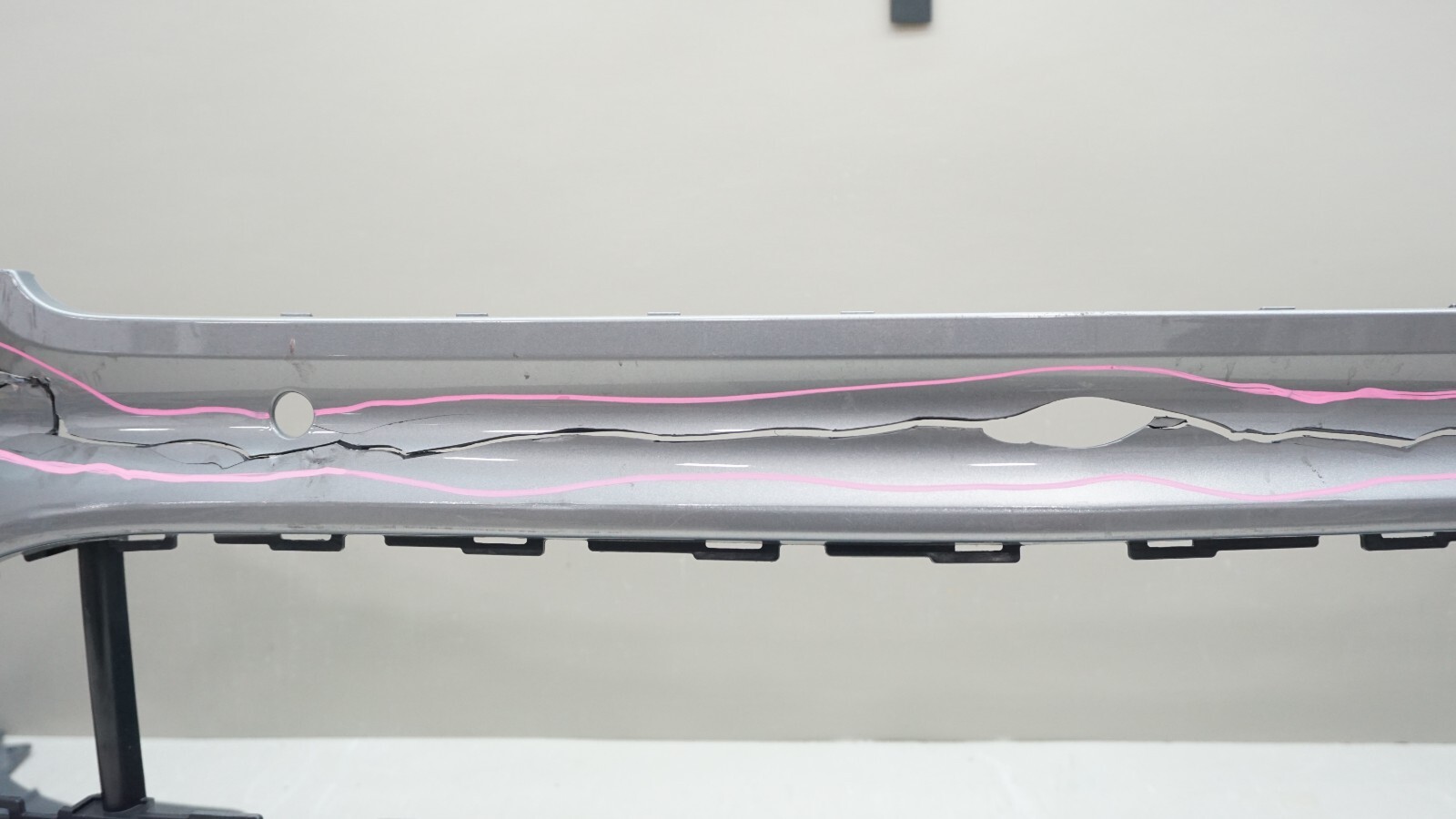 2021-2024 BENTLEY BENTAYGA FRONT BUMPER COVER W/ LOWER 36A807093 OEM
