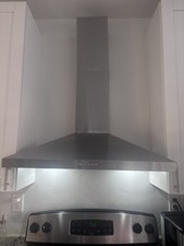30in Stainless Steel Wall-Mount Chimney Range...