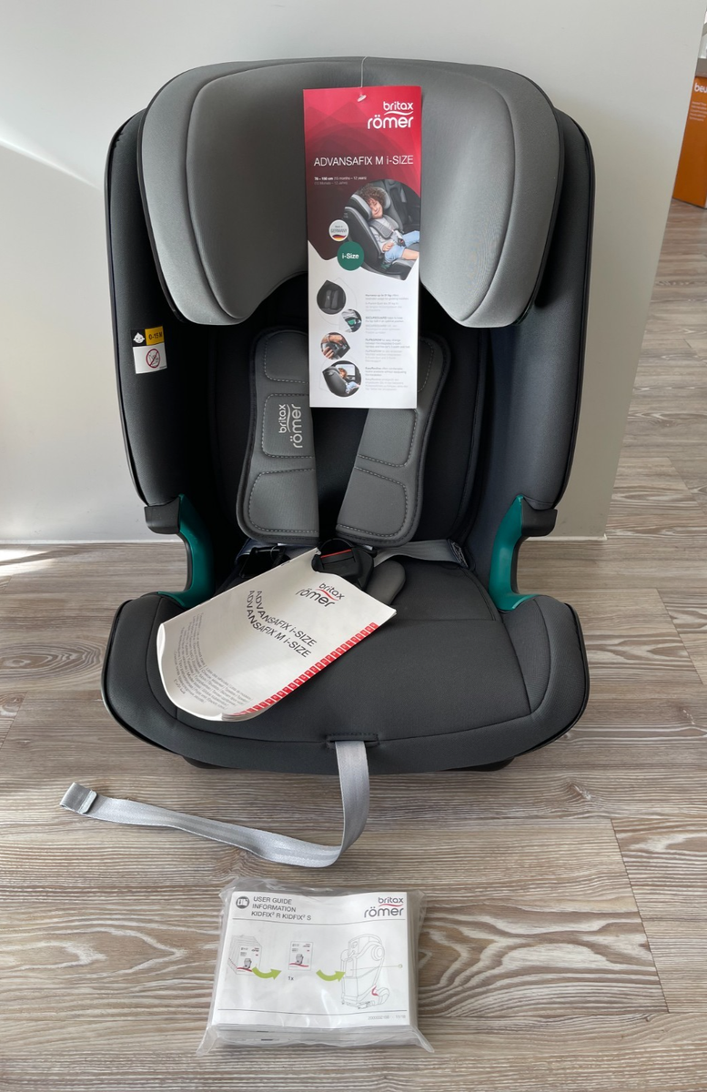 Britax Römer Advansafix M i-Size Car Seay Grey 15M-12Y R129 NEW