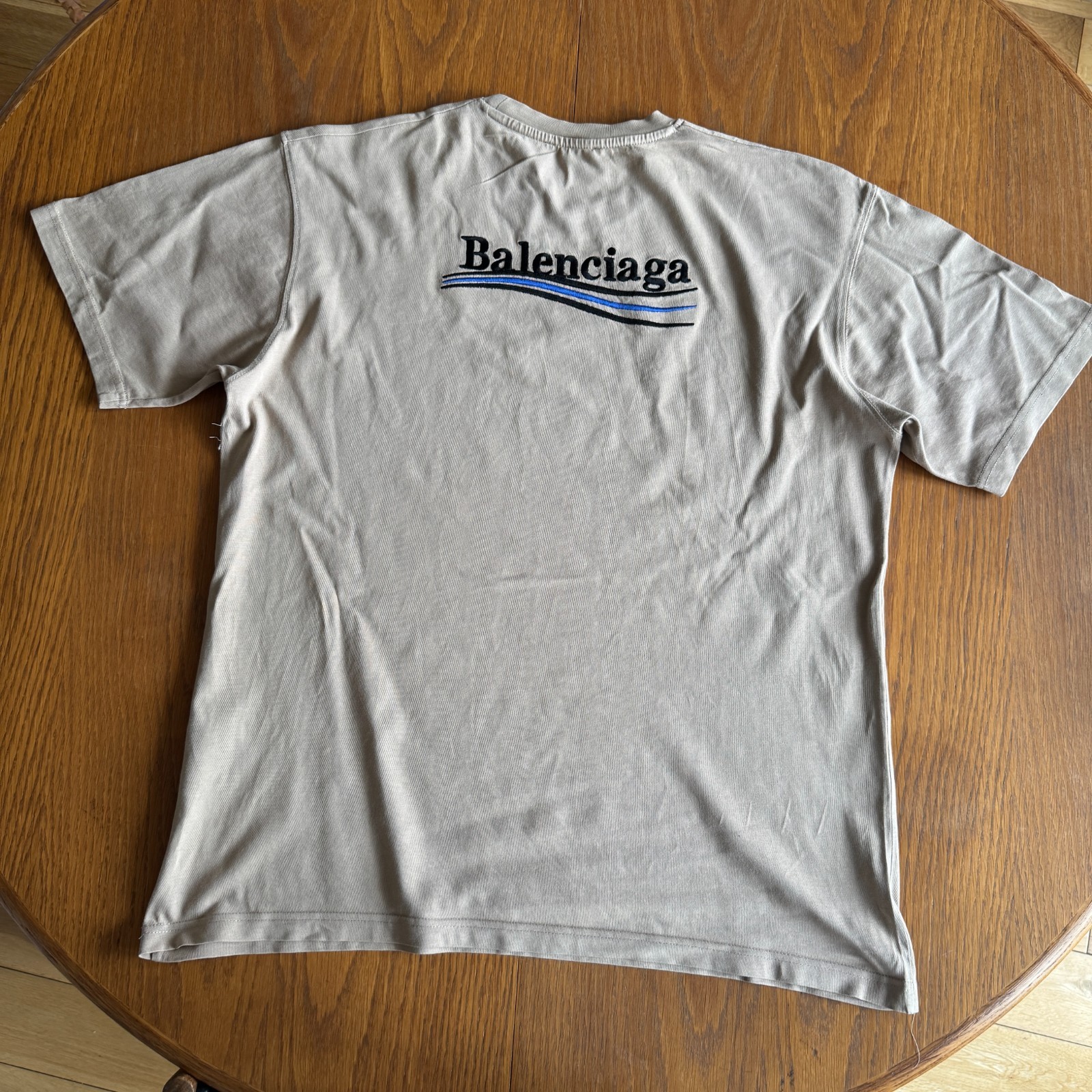 Balenciaga Unisex L T‑Shirt | Beige | Embroidered Wave Logo Front & Back image 6
