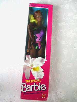 Tropical Barbie African American, 1985 Mattel No 1022 Vintage NRFB