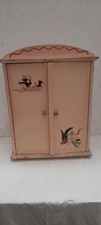 Ancienne armoire de poupée
