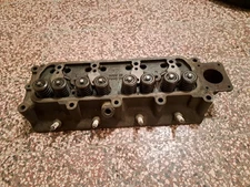 Austin-Healey 100 BN2 Cylinder head