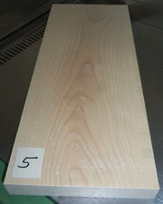 Eschenholz,Esche,Brett, Hackbrett,Schneidebrett,Schnitzen,Drechseln,Möbelbau