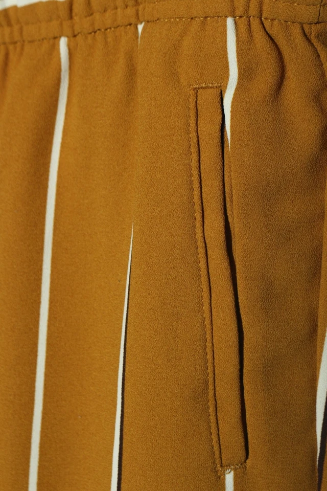 H&M Pantalón tipo suéter Mujeres Pantalón Talla EU 36 naranja claro-blanco - Imagen 4 de 4