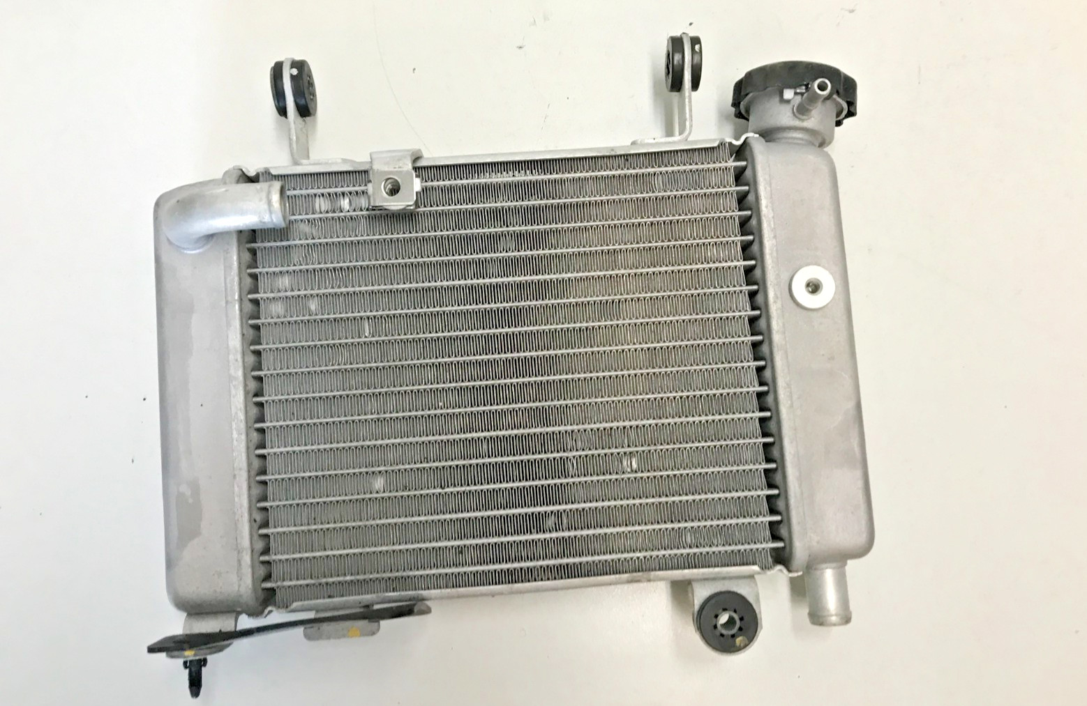 RADIATORE RAFFREDDAMENTO MOTORE  HONDA CBR 125 R 2011 2020