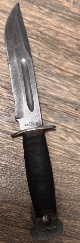 RH 36 Combat Fixed Blade Knife Full Tang Clip Point, Steel, Leather