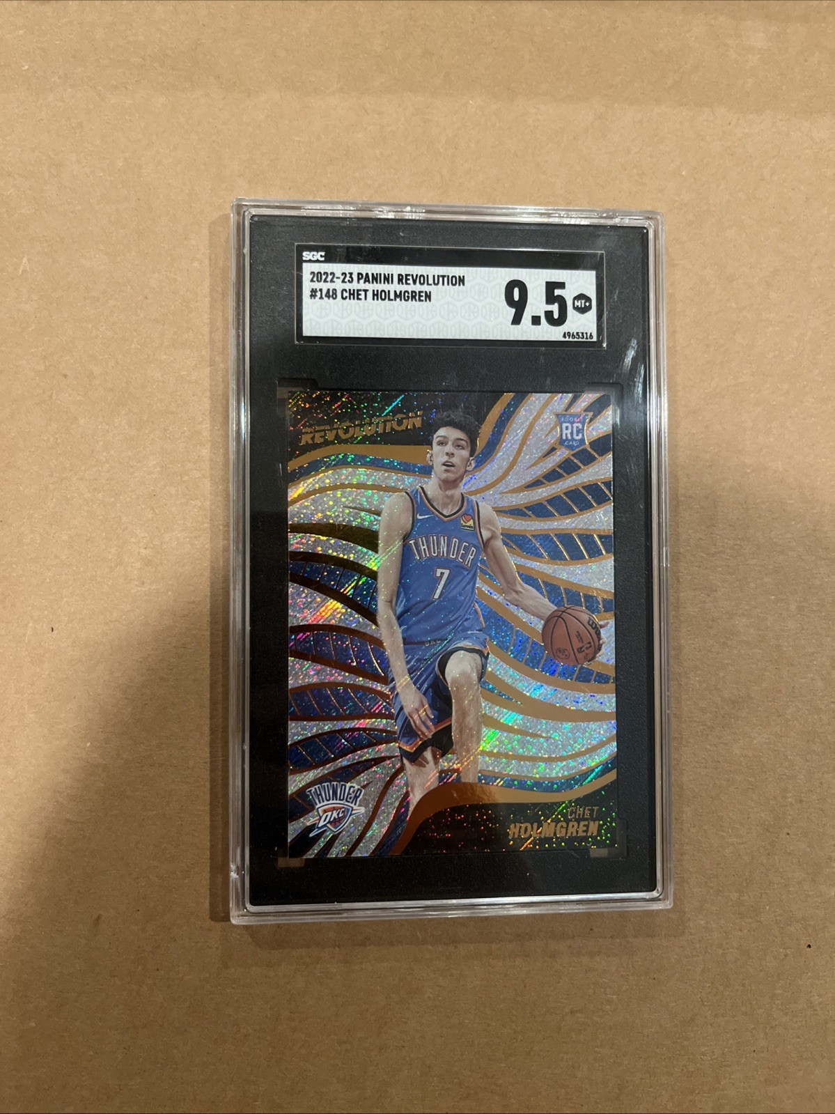 2022-23 Panini Revolution Rookies Chet Holmgren #148 (RC) SGC 9.5