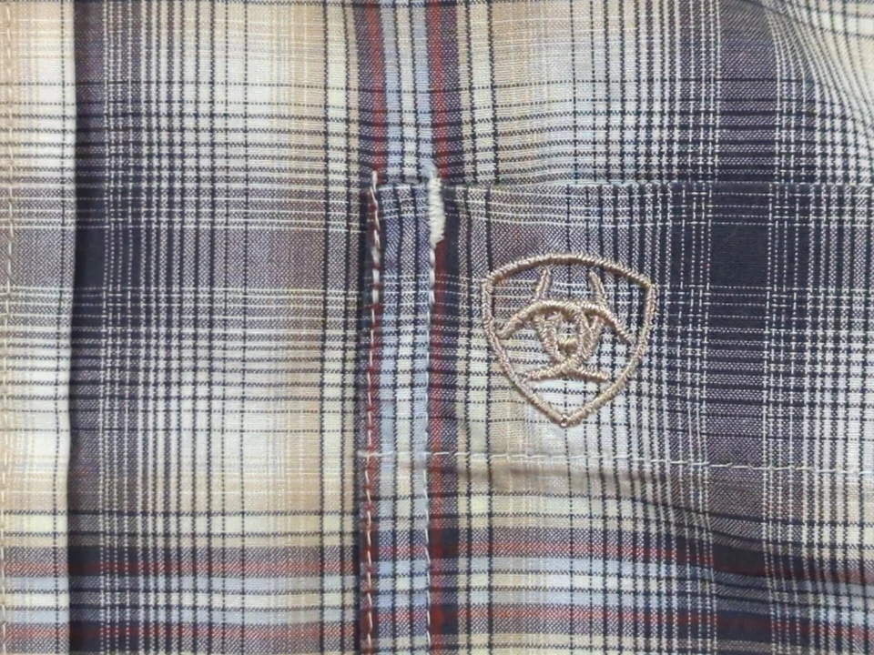 Camisa Ariat Hombre Pequeña Calce Clásico Botón Manga Larga Cuadros Serie Pro  Foto 4 de 4