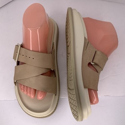 Chaco Townes Angora Nubuck Beige Women's Slide Sandals Sleek Casual Sz 7