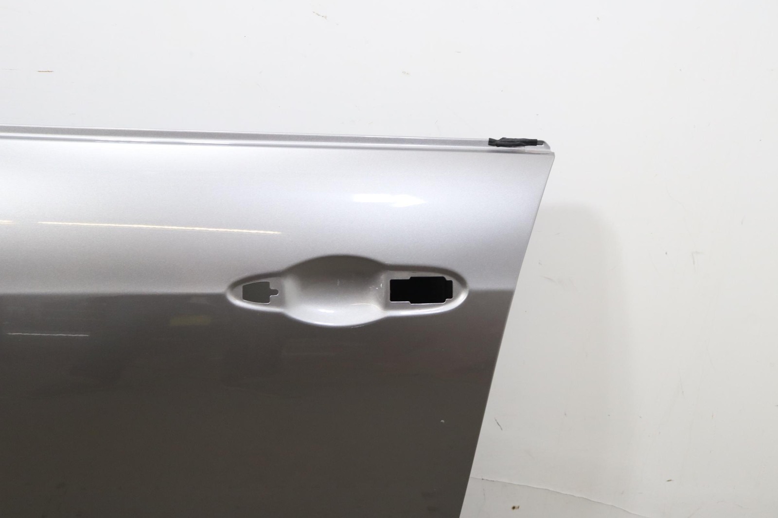 2014 - 2024 MASERATI GHIBLI FRONT LEFT DRIVER SIDE DOOR SHELL OEM GRAY_GRRM