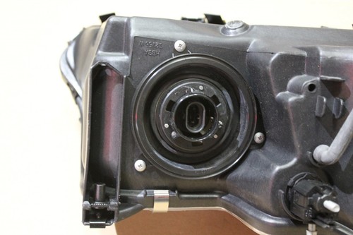 98-01 Chrysler Condorde Left Headlight V7100011AA Mopar DRIVER Side Light OEM - Picture 6 of 7