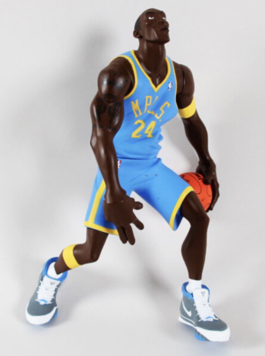 KOBE BRYANT UPPER DECK ALL STAR VINYL FIGURE 1/500 MINNEAPOLIS