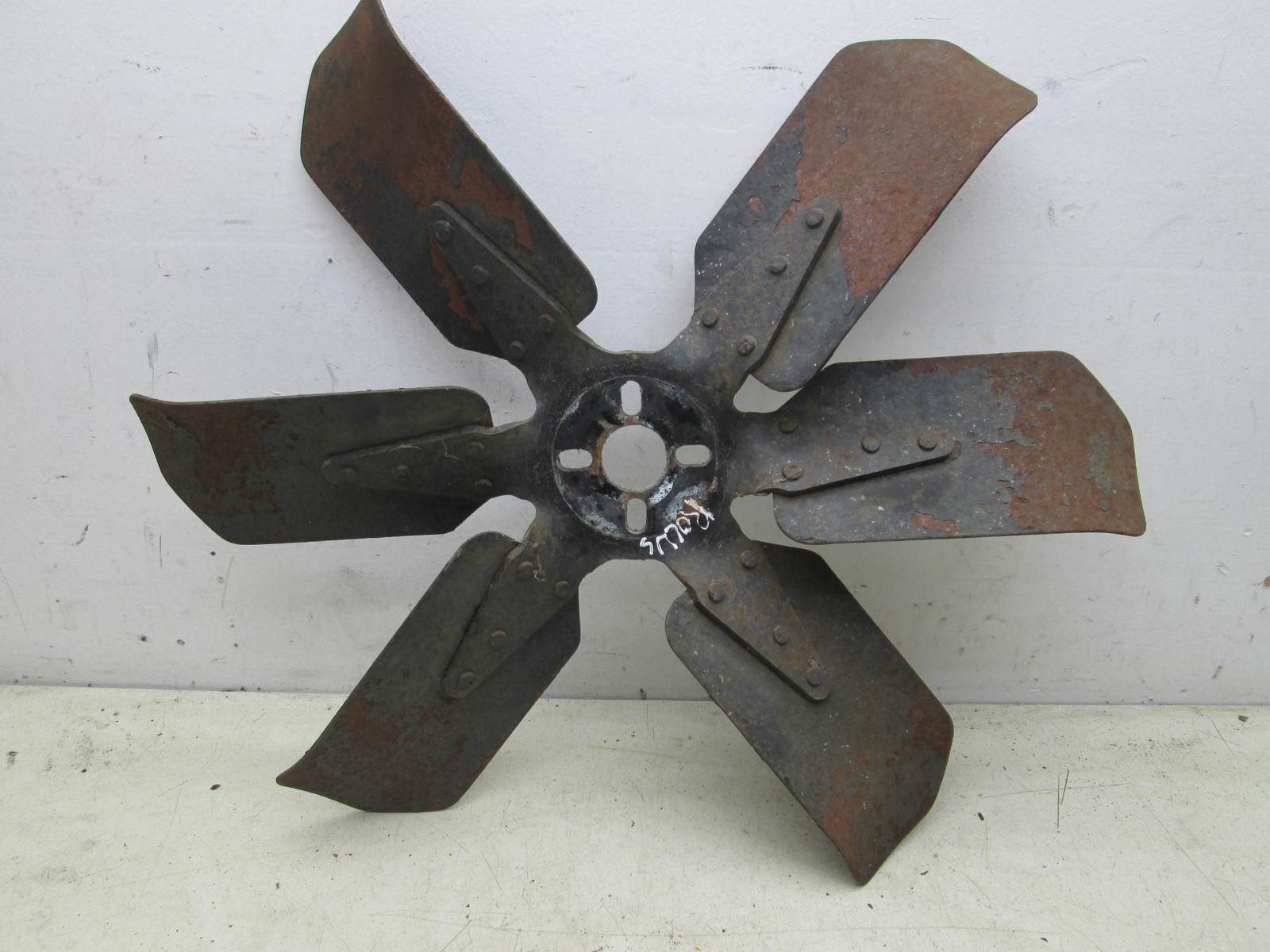 Rolls Royce Silver Shadow T1 6 blade fan 1967 T1 (USED)