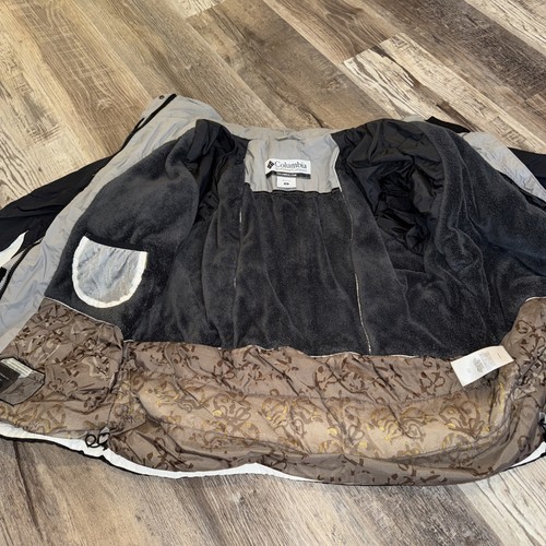 Columbia Windbreaker/Rain Jacket, Size XL, Black - Picture 2 of 3