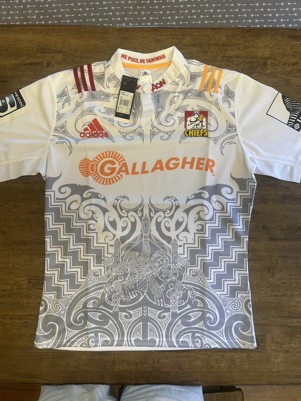 Adidas Waikato Chiefs 2026 Rugby Shirt Jersey Size XL New with Tags