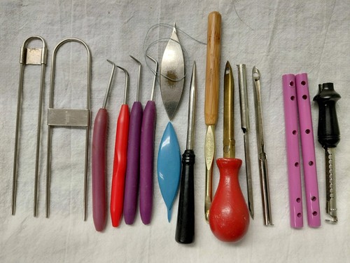 16 Yarn & Thread Handwork Tools Lot- Tatting Shuttles Crochet, Punch, Knitting++