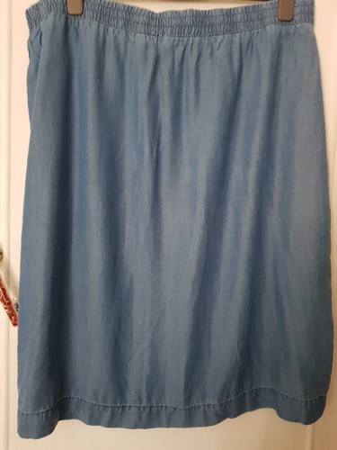 LADIES DENIM SKIRT SIZE 24 - Picture 7 of 7