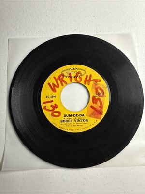 Dum-De-Da By Bobby Vinton, 45RPM