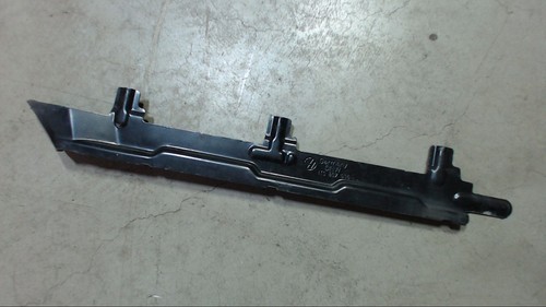 Halter Träger Schiene Stoßstange Kotflügel L 1T0807935 VW Touran 1.9 TDI Bj 2005