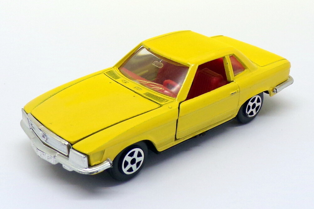Norev 1/43 Mercedes Benz 350 Jet Car Yellow Diecast Model