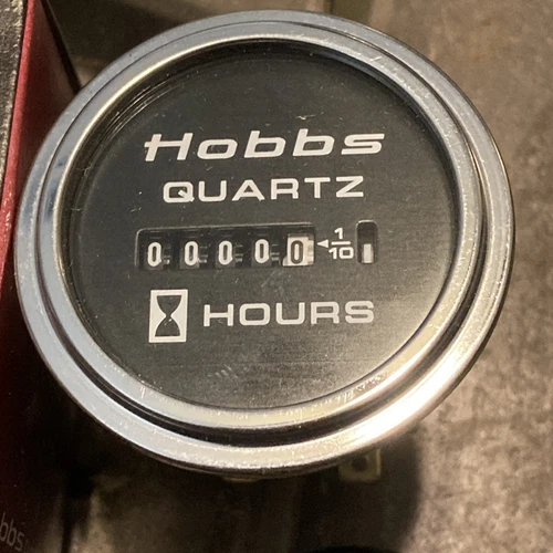 NEW HOBBS QUARTZ HOUR METER 12-24VDC 85004 With Box, Wiring And Bracket
