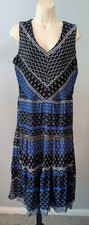 T Tahari Black Blue Geometric V-Neck Lined Stretch Sleeveless Dress Size L