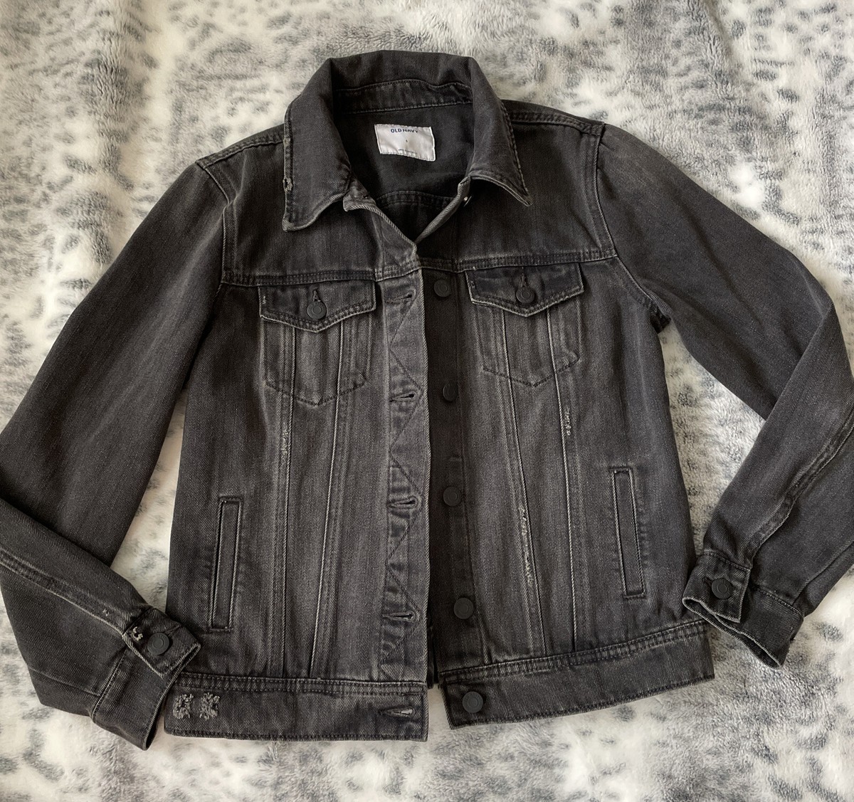 Old Navy Women's S Small Black Distressed Denim Trucker Jean