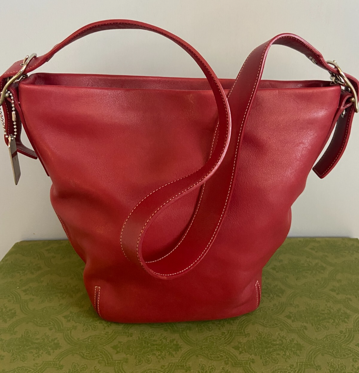 Vtg COACH #9186 Legacy Leather Soho Hobo Bucket Shoulder Bag - Red