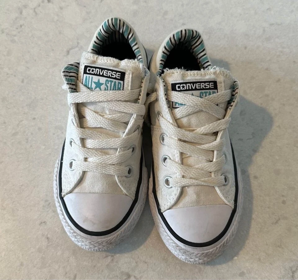 Converse Kid s Size 11 Youth Shoes All Star Madison 655303F Off