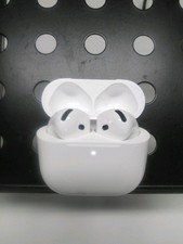 Apple Airpods 4 Wireless Earbuds In Ear White Voice Isolation with Charging Case