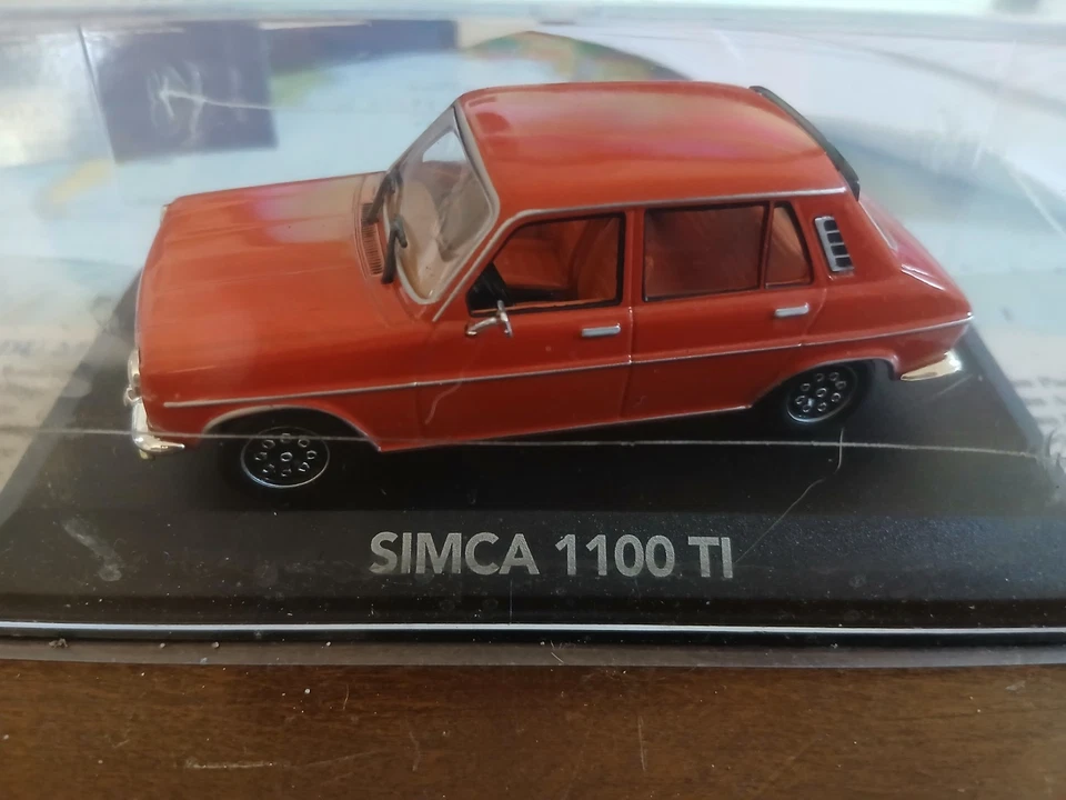 VOITURE MINIATURE SIMCA 1100 TI ROUGE 1/43 - Photo 2/4