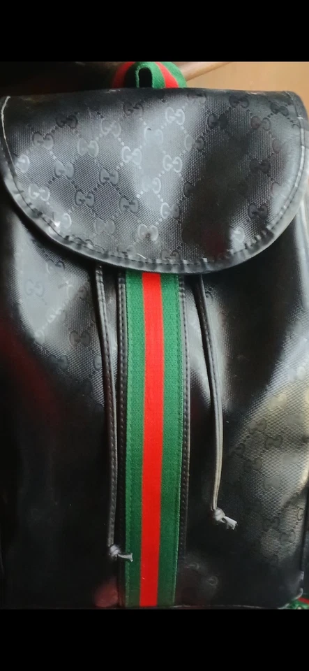Mochila de couro Gucci Gg Supreme - Imagem 2 de 4