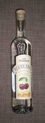 Echter Nordhäuser REICHE ERNTE Spirituose SAUERKIRSCHE 0,5l Alkohol 30 Vol.-%