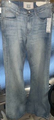 BDG Women s Light Wash Blue Straight Leg Denim Jeans Mid Rise -Slacker Fit 28