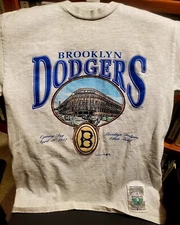 Vintage Brooklyn Dodgers 1991 Nutmeg Mills T-shirt MLB Cooperstown Baseball Sz L