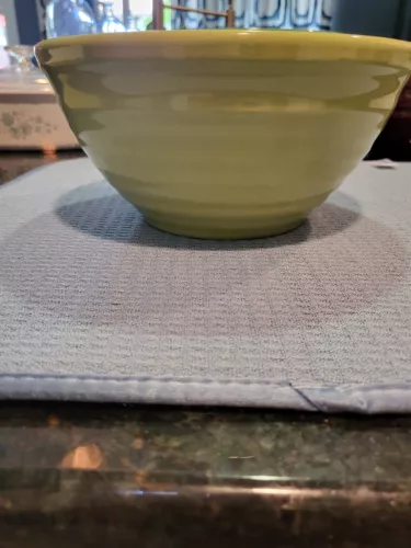 Bauer Pottery Ring Ware YELLOW Nesting Mixing Bowl 8 1/2” x 4.5” Vintage