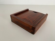 Antica scatola in legno di abete (coperchio a slitta)