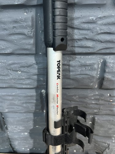 Topeak Combo Master Blaster Alloy Frame Pump - Bike - Picture 2 of 8