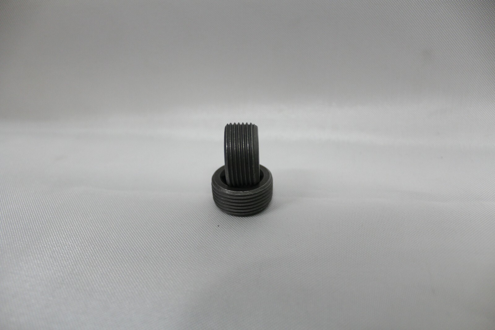 NEW Genuine Mercedes-Benz W204 C-Class C63 Diff Oil Screw Plugs X2 