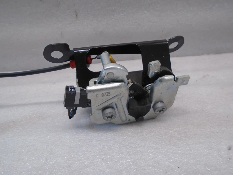 2003-2005 SAAB 9-3 SEDAN REAR LEFT SIDE SIDE SEAT LATCH RELEASE OEM DK905292 - Image 3 of 4