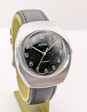 Vintage Watch Vostok Wostok 2409 Black Dial Men Mechanical Soviet USSR 17 Jewels