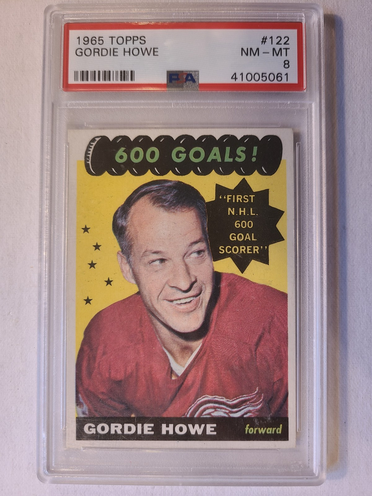 1965 TOPPS GORDIE HOWE # 122 PSA NM-MT 8