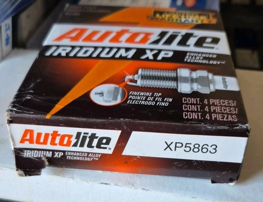 Bujía AUTOLITE XP5863 Iridium XP, paquete de 4 Foto 2 de 3