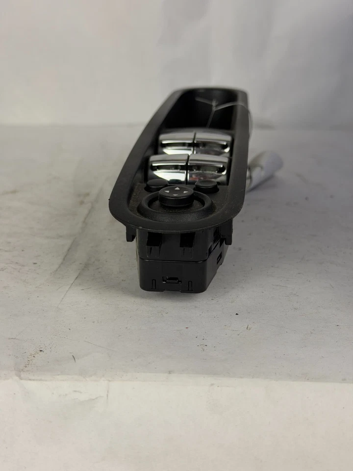 Mini Cooper Countryman 2011-2015 interruptor de ventana principal del lado del conductor delantero izquierdo OEM Foto 2 de 4