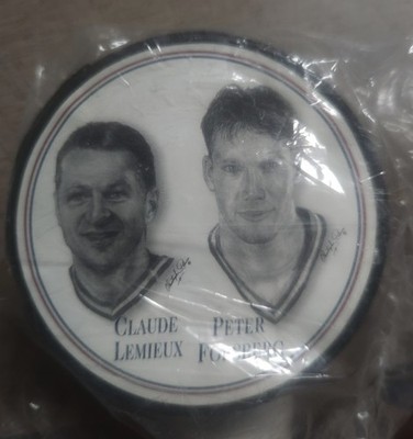 CLAUDE LEMIEUX & PETER FORSBERG (BURGER KING) COLLECTORS HOCKEY PUCK 1997