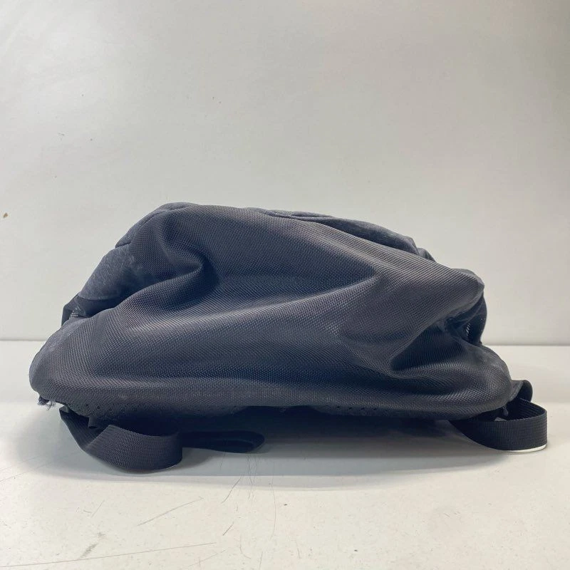 Mochila de náilon e poliéster The North Face cinza hexagon FlexVent Recon - Imagem 3 de 4