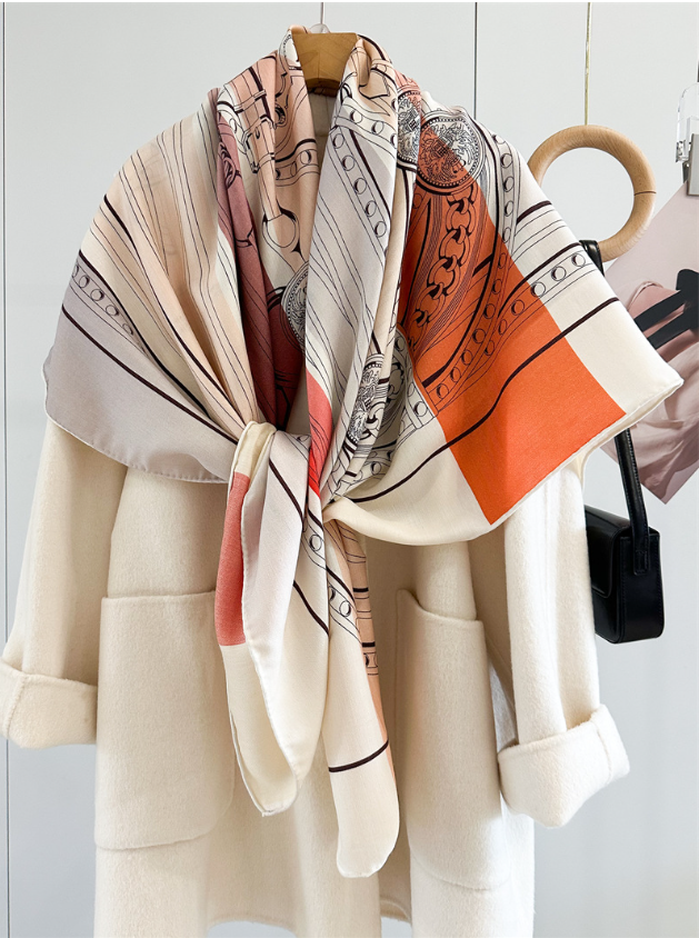 70% Cashmere 30% Silk Double-Faced Celebration Print Shawl Wrap 135x135cm